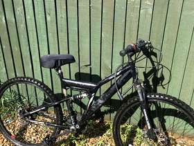 Freecycle Boss stealth mens mountain bike