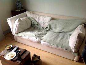 Freecycle White sofa - in very good condition.