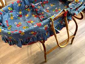Freecycle Baby crib and stand