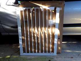 Freecycle Stair gate