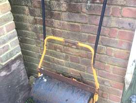 Freecycle Lawn roller