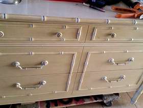 Freecycle Girl's bedroom furniture