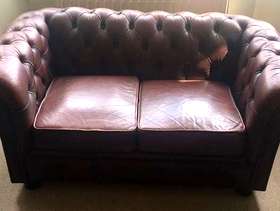 Freecycle Small chesterfield sofa