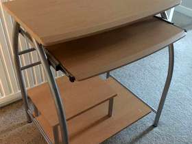 Freecycle Computer desk