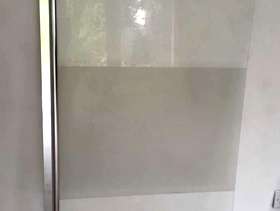 Freecycle Bath shower screen