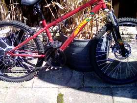 Freecycle Boys bike...10 years upwards