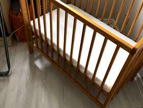 Freecycle Space saving cot