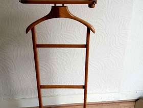 Freecycle Vintage clothes hanger valet stand