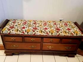 Freecycle Lane Cedar Lined Hope chest