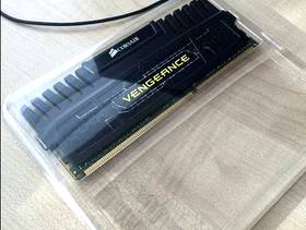 Freecycle 4Gb PC memory (Corsair Vengeance)
