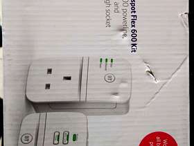 Freecycle WiFi extender plug