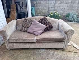 Freecycle 2 x 2 seater sofa's