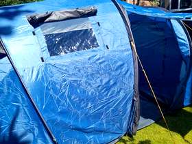 Freecycle Large 4 berth Igloo tent
