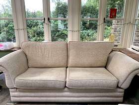 Freecycle 2 x 2/3 seater sofas