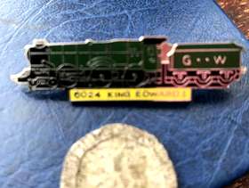 Freecycle Vintage train badge