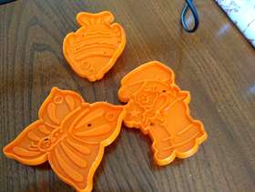 Freecycle Playdough/cookie cutters