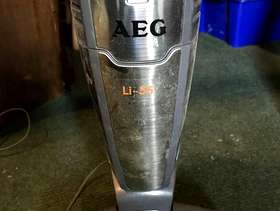 Freecycle AEG upright vacuum