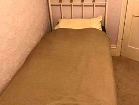 Freecycle Single divan bed