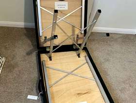 Freecycle Massage therapy bed