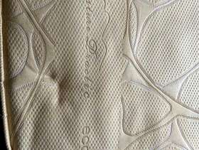 Freecycle Memory Foam King Size Mattress