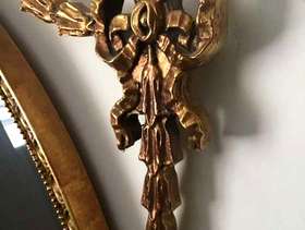 Freecycle Beautiful Vintage Retro Ornate Floral Gold Gilt Oval Regency Mirror