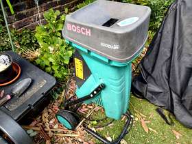 Freecycle Bosch 1600HP AXT Shredder. Free To A Good Home
