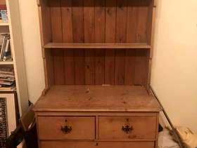 Freecycle Dresser