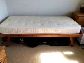 Freecycle Collapsible wooden single bed with mattress