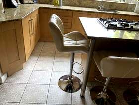 Freecycle Bar stools