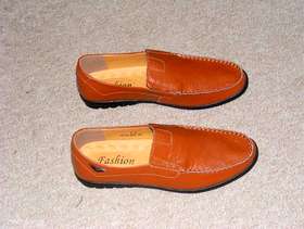 Freecycle Brand new size 9 brown shoes