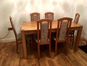 Freecycle Light oak-coloured dining suite