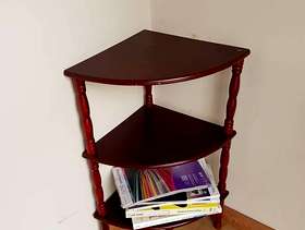 Freecycle Corner Occasional Table