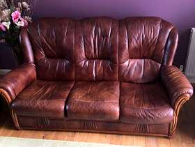 Freecycle Brown leather 3 seater sofa & 2 chairs
