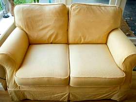 Freecycle Small two-seater sofa