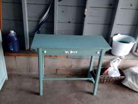 Freecycle Table,many uses.