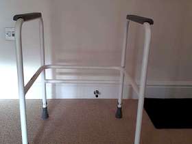 Freecycle Adjustable Toilet Frame