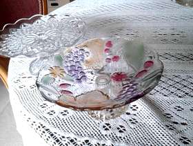 Freecycle Two glass cake stands