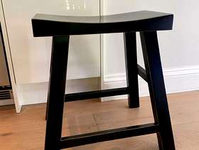 Freecycle Black wooden stool