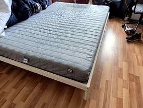 Freecycle Double Bed + spring mattress