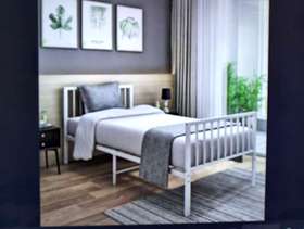 Freecycle Small double bed frame metal