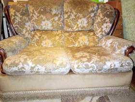 Freecycle Sofa and armchair