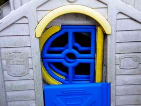 Freecycle Childrens play House