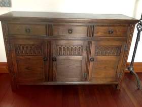 Freecycle Jaycee sideboard