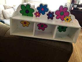 Freecycle Flower power shelf
