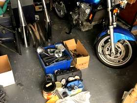 Freecycle !991 Hinkley Triumph Trident 750. Unfinished Project