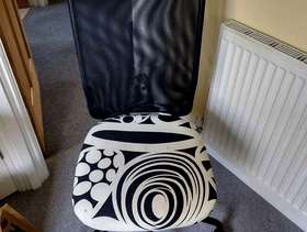 Freecycle Chair - swivel desk chair