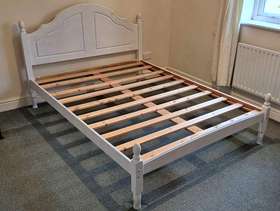 Freecycle Double bed frame