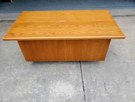 Freecycle Secret coffee table
