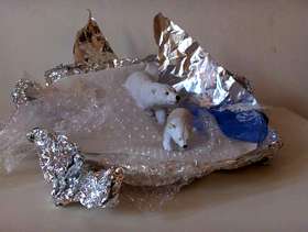 Freecycle Mother Polar Bear and her new Baby