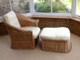 Freecycle Wicker chaise longue